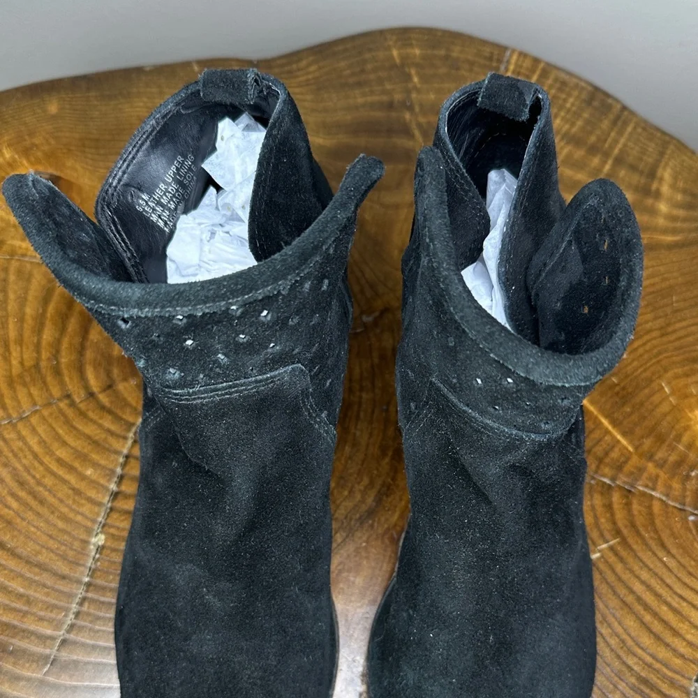 Gianni Bini Black Suede Ankle Boots Size 6 1/2